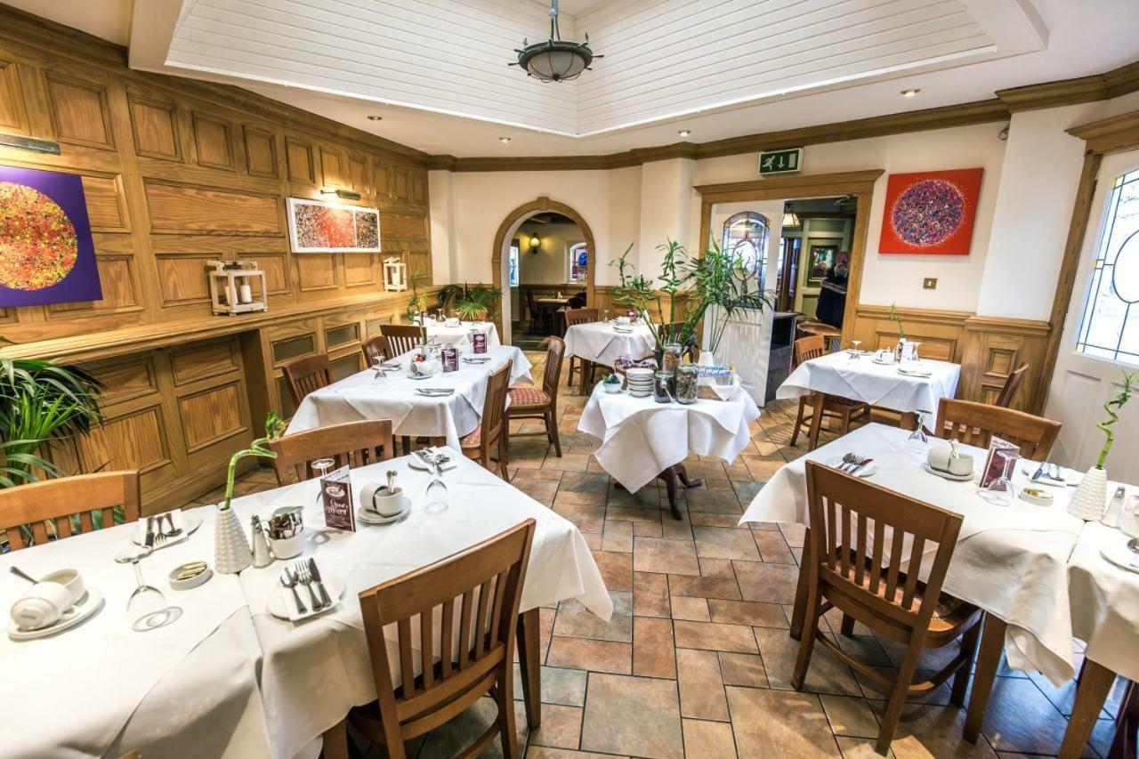 Mc Kevitts Village Hotel カーリングフォード エクステリア 写真